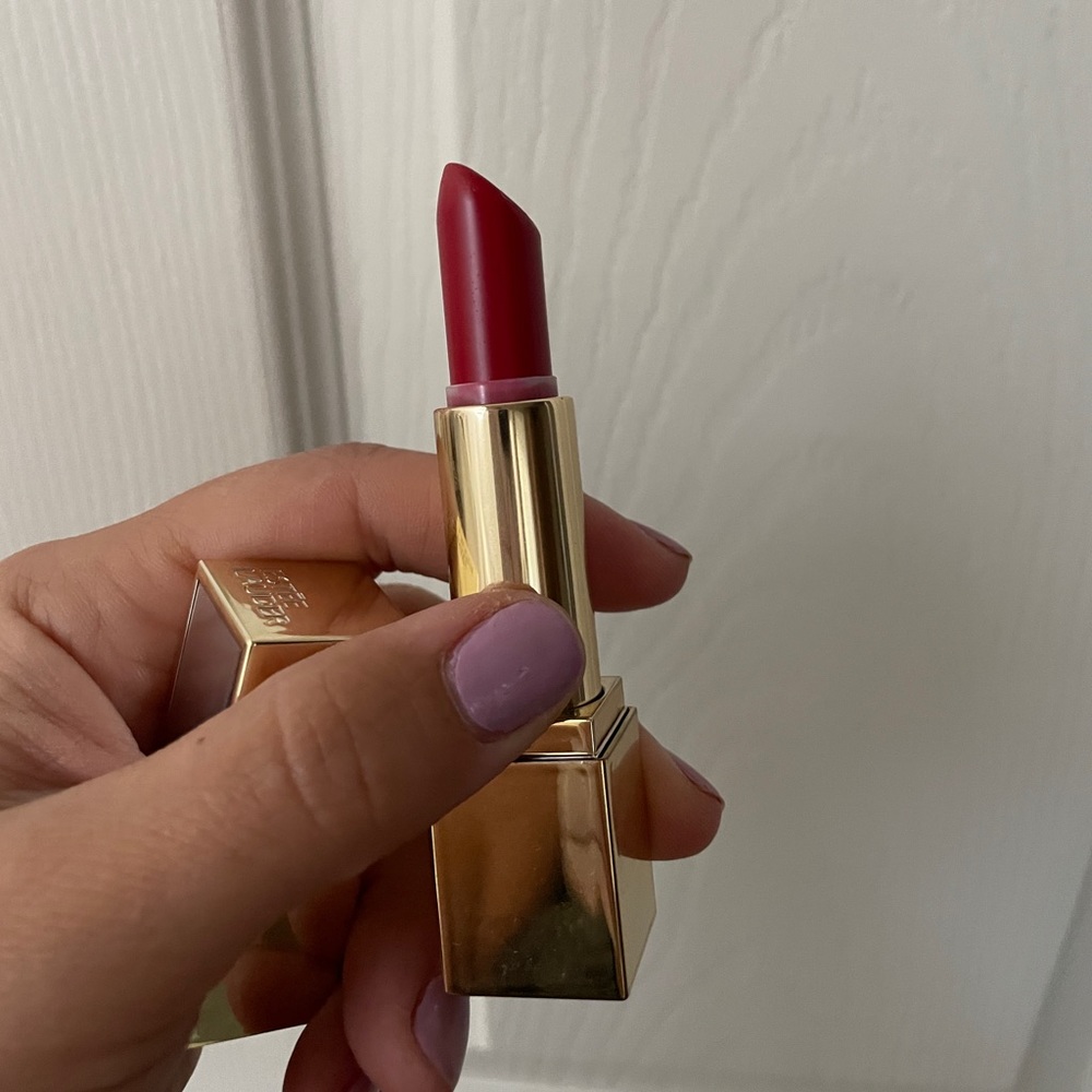 Estée Lauder Lipstick
